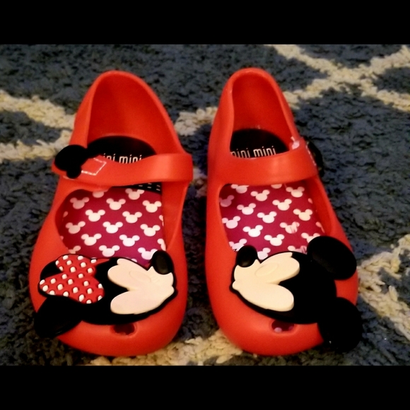 minnie mouse jelly shoes